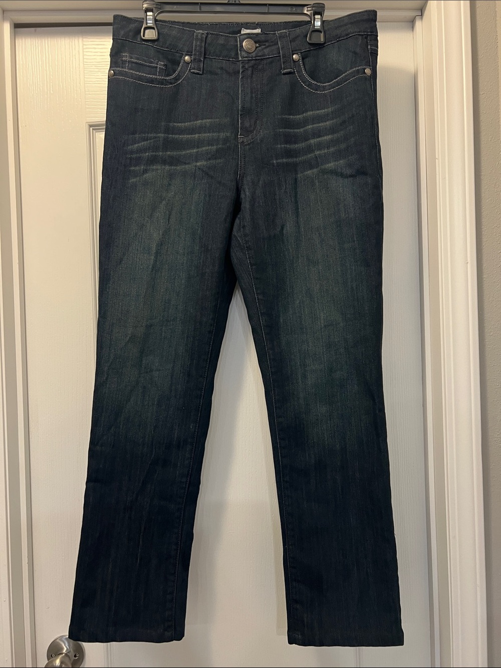 Cache Straight-Leg Jeans in Dark Blue Wash